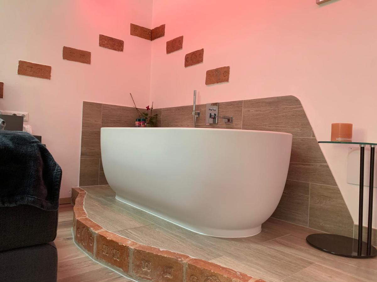 Auszeit Vienna Wellness Apartment エクステリア 写真