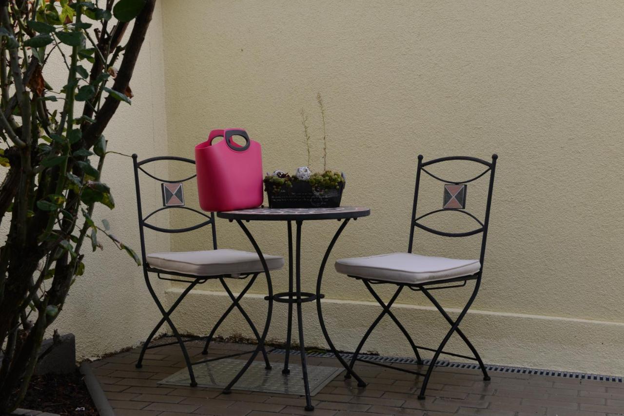 Auszeit Vienna Wellness Apartment エクステリア 写真